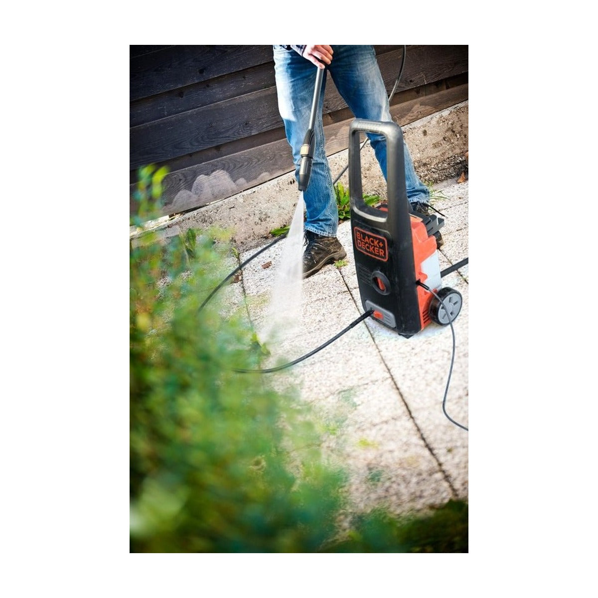 BLACK+DECKER Hogedrukreiniger BXPW1400PE - 8 Accessoires - 1400W - 110 Bar - 390 l-u