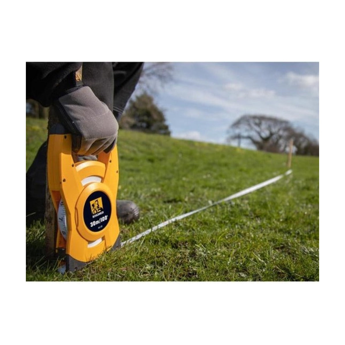 Roughneck meetlint 30m-100ft (breedte15mm) in open behuizing