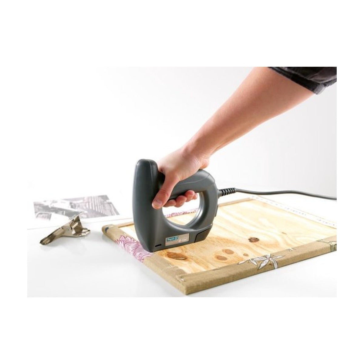 Rapid E-Tac elektrische dual tacker voor Rapid Nieten 140 en brads 8