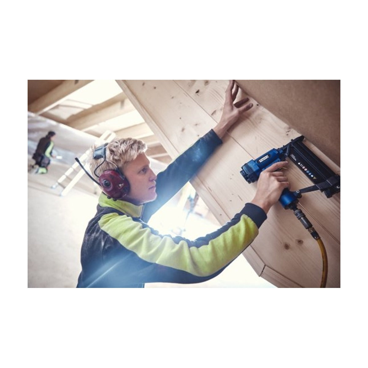 PRO Pneumatische Tacker PBS151, Koffer incl. startset nieten 200 stuks 25mm en 200 brads 30mm en 4 koppelingen
